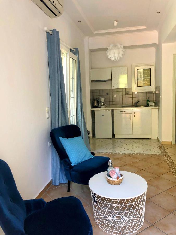 Aparthotel Golden Sun Parga Esterno foto